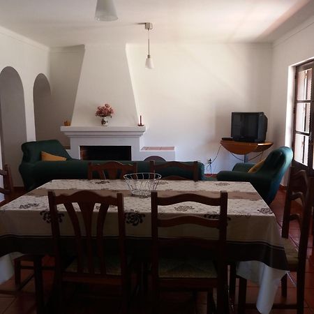 Alojamentos Vitinho 2 - Vila Nova Milfontes Vila Nova de Milfontes Oda fotoğraf