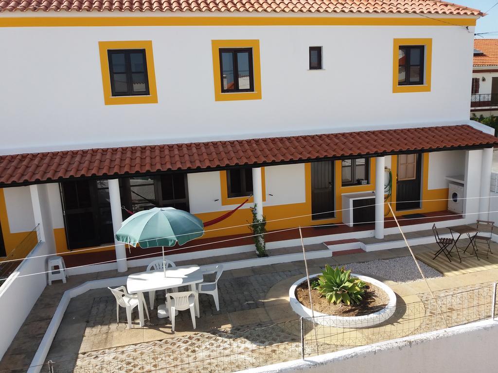 Alojamentos Vitinho 2 - Vila Nova Milfontes Villa Vila Nova de Milfontes Dış mekan fotoğraf